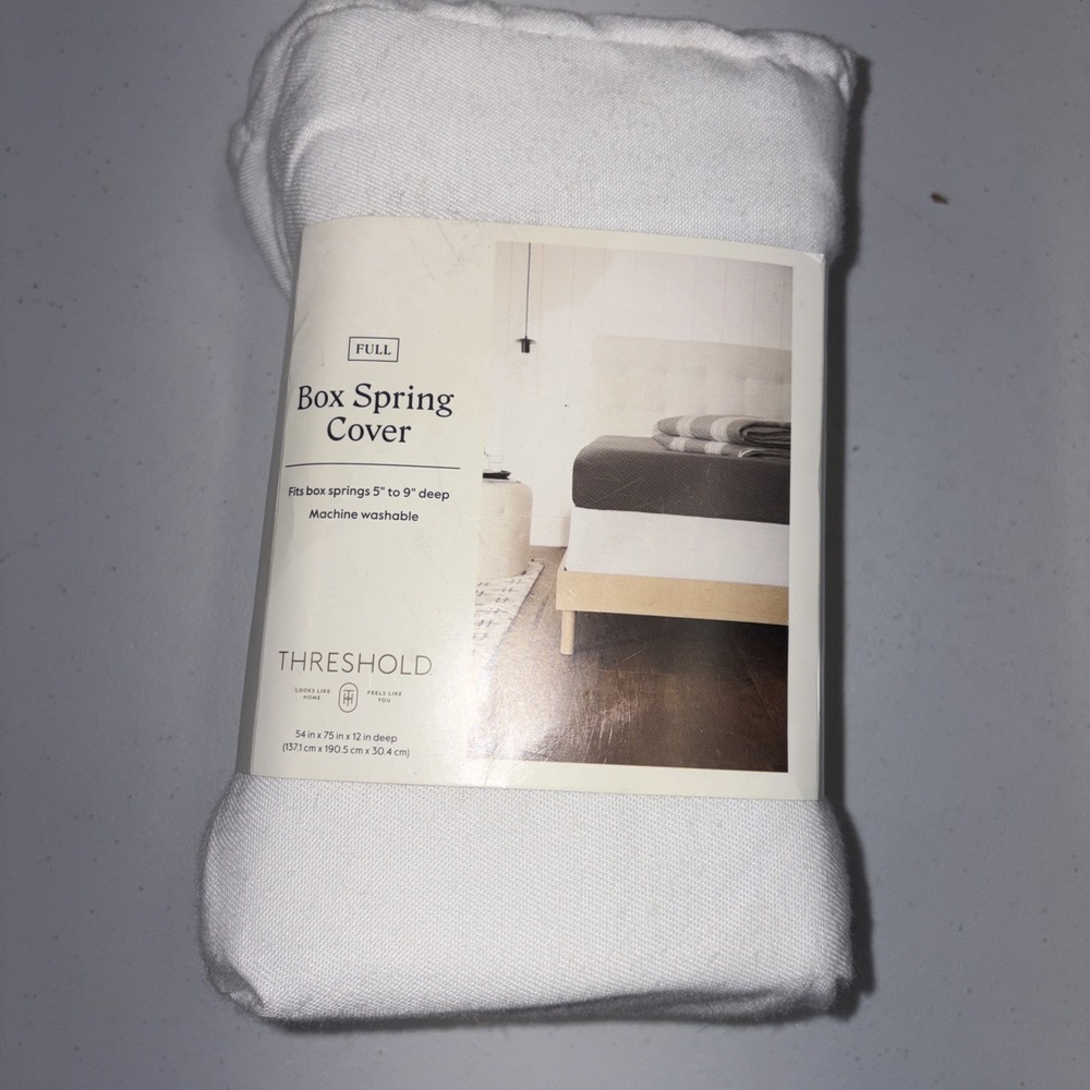 Box Spring Cover----FULL-----White--Threshold